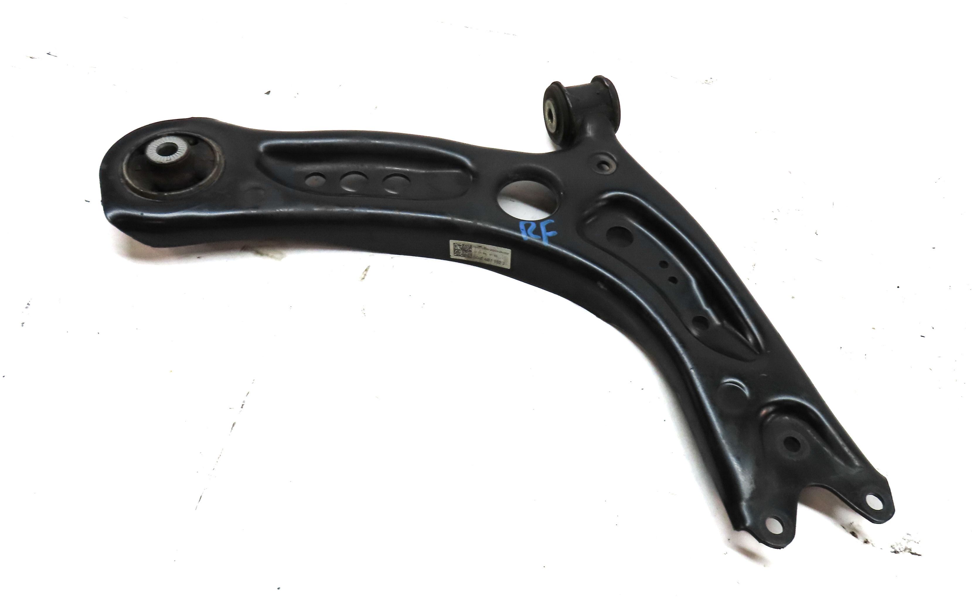 2015-2017 AUDI A3 S3 (8V) VW GOLF RIGHT FRONT PASSENGER LOWER CONTROL ARM — exact item pictured